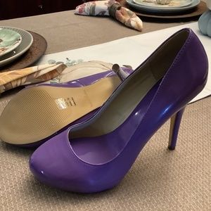 Michael Antonio Purple Love Me Pumps, Size 7.5